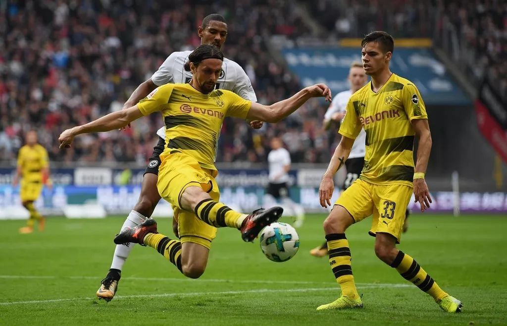 开云-热刺绝杀AC米兰，内马尔补时绝平欧冠