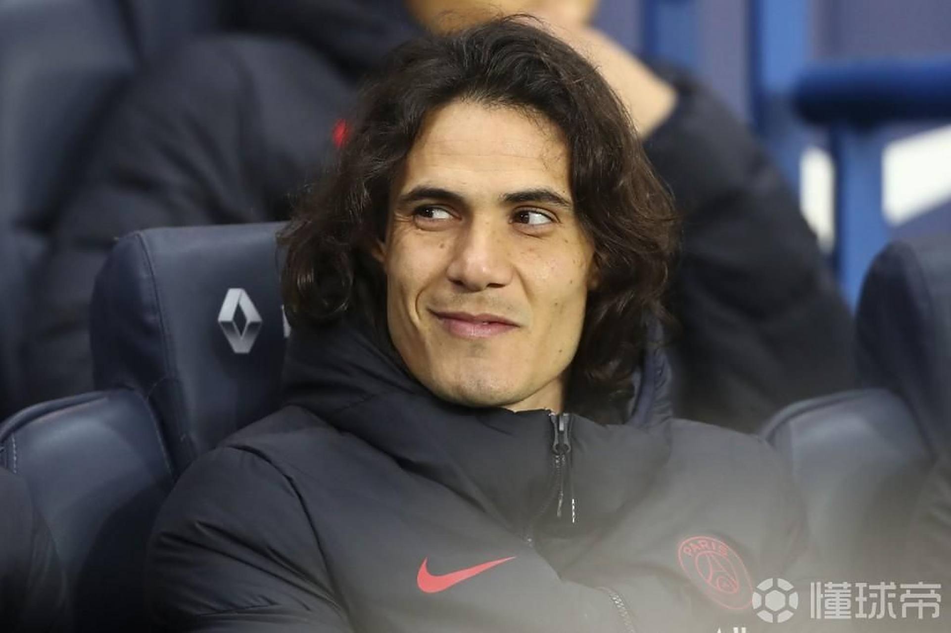 开云体育-包含巴黎圣日耳曼轻取曼城，卡瓦尼乌龙送礼亚洲杯的词条