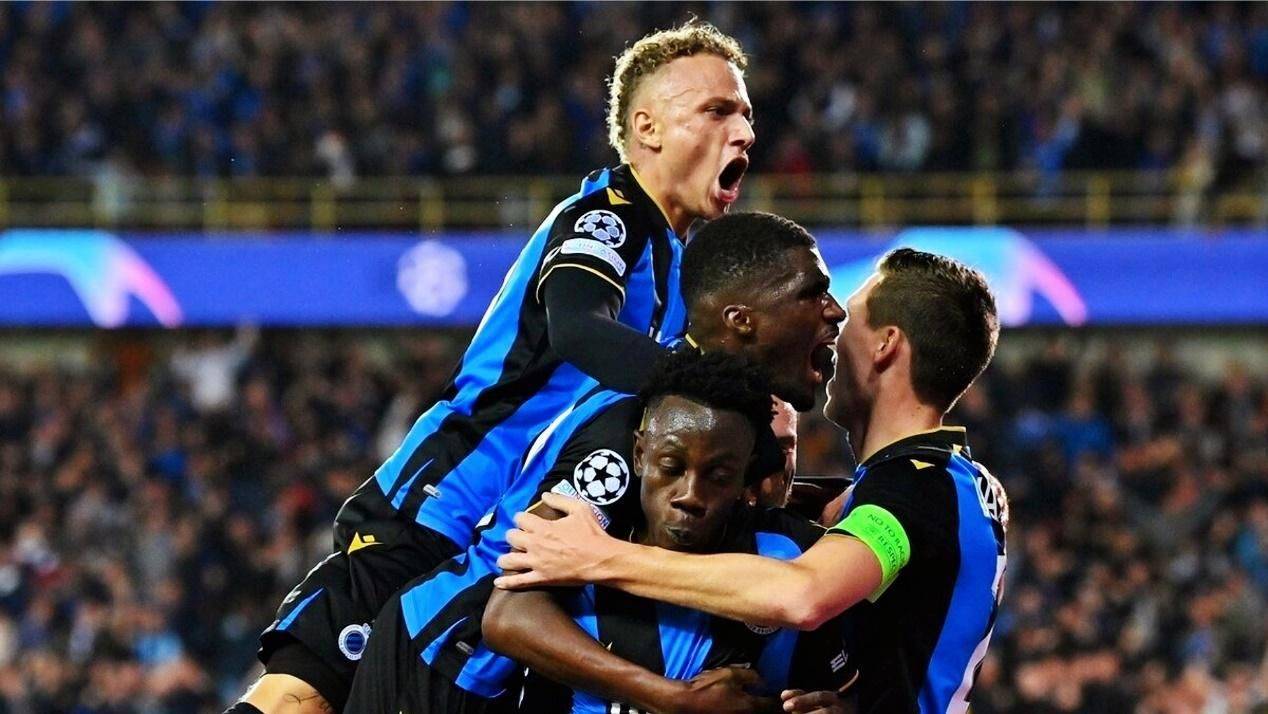 关于多特蒙德轻取本菲卡，阿扎尔梅开二度欧联杯的信息